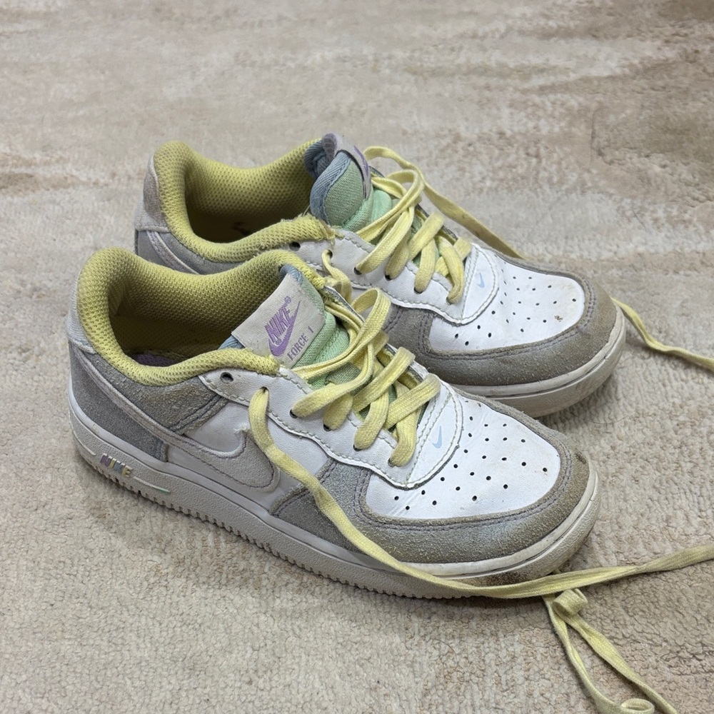 Nike Kids AirForce 1—